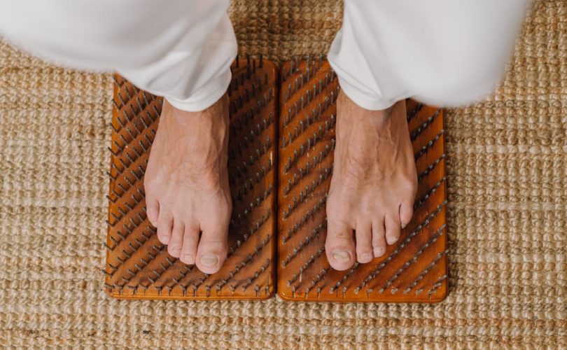 découvrez les bienfaits du tapis d'acupression, un accessoire idéal pour soulager le stress, améliorer la circulation sanguine et favoriser la détente. offrez-vous des moments de relaxation profonde avec notre sélection de tapis d'acupression.