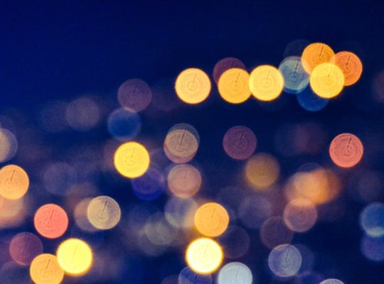 découvrez nos magnifiques lampes nocturnes qui créent une atmosphère apaisante et chaleureuse dans votre intérieur. parfaites pour les chambres d'enfants ou pour ajouter une touche décorative à votre maison, nos lumières nocturnes sont à la fois fonctionnelles et esthétiques.