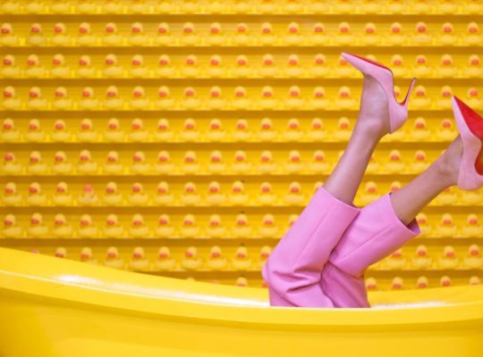 découvrez les dernières tendances de la mode, des conseils de style, et des idées de tenues pour toutes les saisons. inspirez-vous et exprimez votre personnalité à travers la fashion !