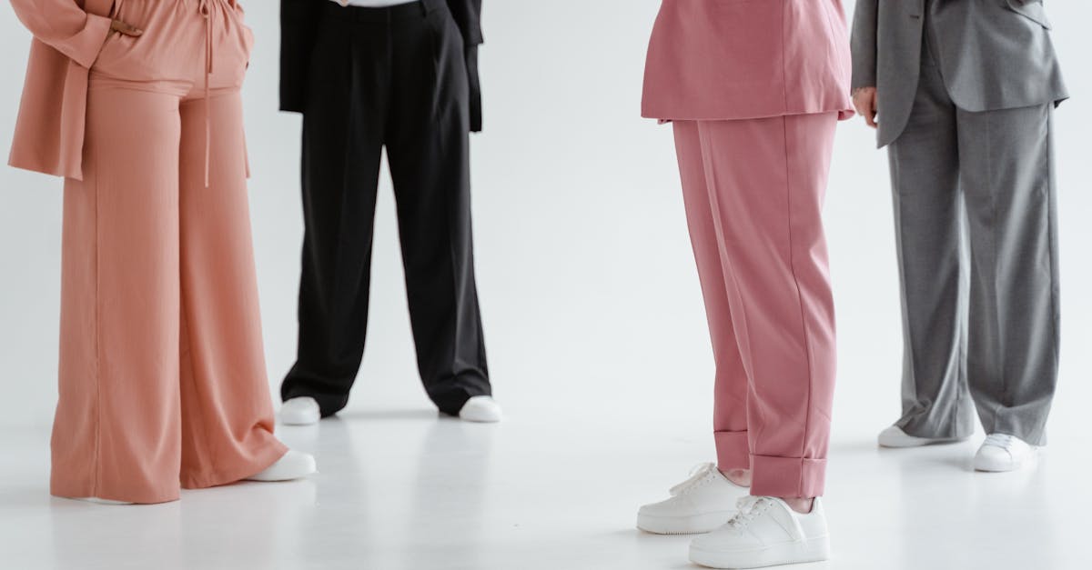 découvrez les dernières tendances de la mode, les nouveautés des créateurs et des conseils pour adopter un style unique et moderne. inspirez-vous des fashions weeks et relookez votre garde-robe facilement !