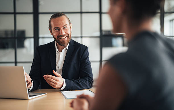 Une stratégie digitale performante commence toujours par la définition d’objectifs précis en collaboration avec une agence réseaux sociaux Lyon.