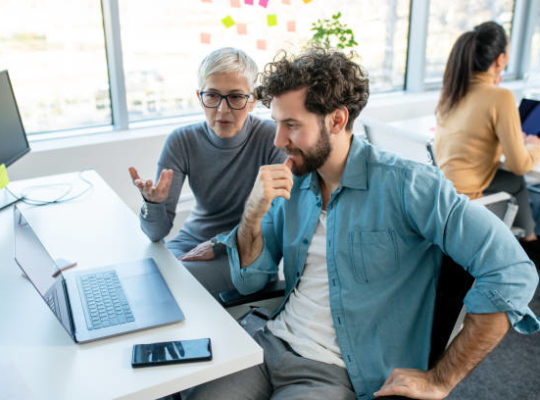 Faire appel à une agence réseaux sociaux Lyon permet d’abord d’installer votre entreprise dans l’écosystème digital