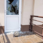 Quand faut-il contacter un vitrier à Saint-Priest pour rénover ses anciennes fenêtres ?