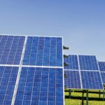 Quand faut-il éviter un Nettoyage de panneaux solaires à Genève ?