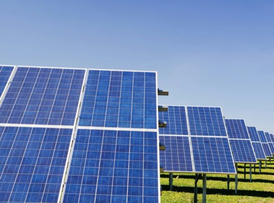 Nettoyage de panneaux solaires à Genève